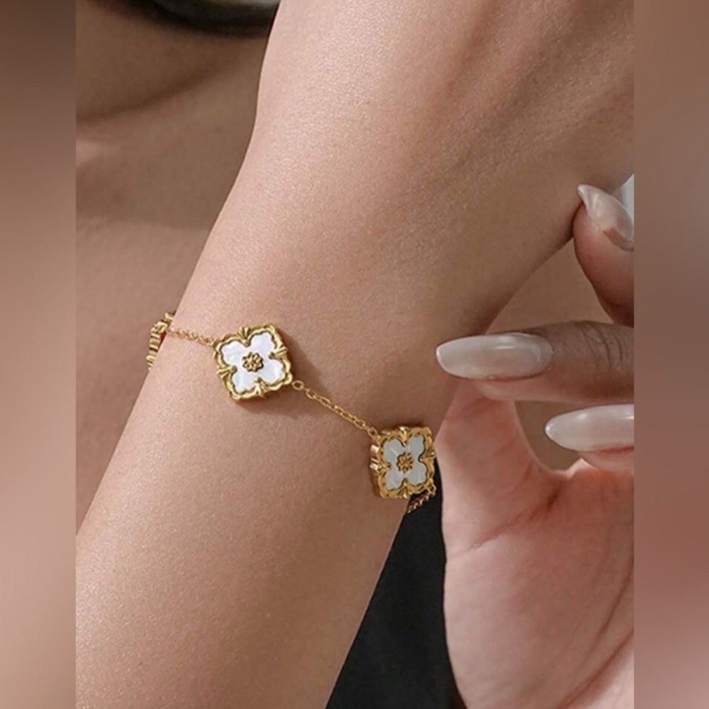 Gold Plated Stainless Steel White Clover Flower Charm Bracelet